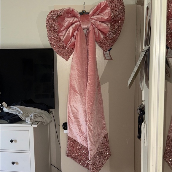 🎀🎀cupcakes and cashmere Christmas 6 foot velvet and bling merry Christmas bow🎀🎀 - Picture 12 of 16